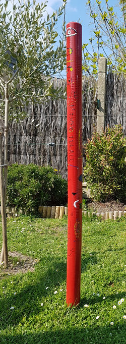 totem rouge (dessin inspiration Miro)