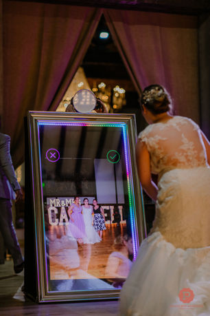 Wedding photo booth, photo booth rental, and photobooth for corporate events in Delaware, New Jersey and Philadelphia.