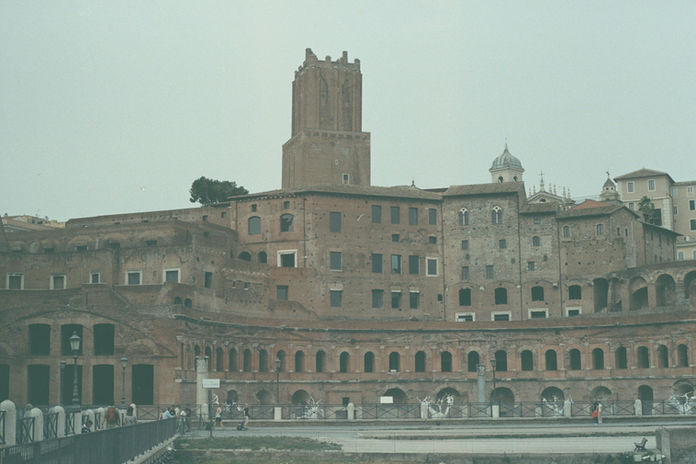 markets of trajan.jpg