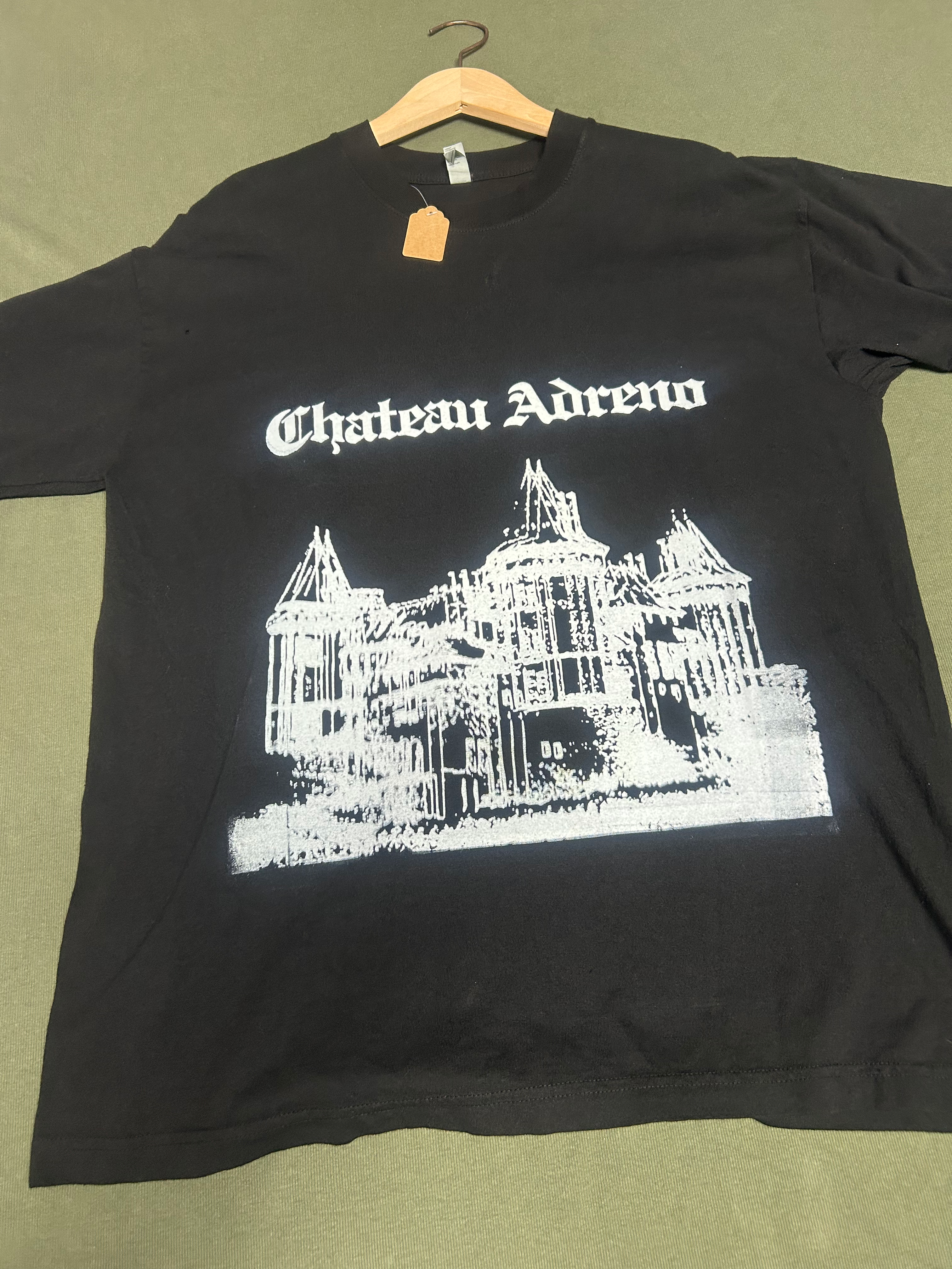 Chateau adreno black tshirt