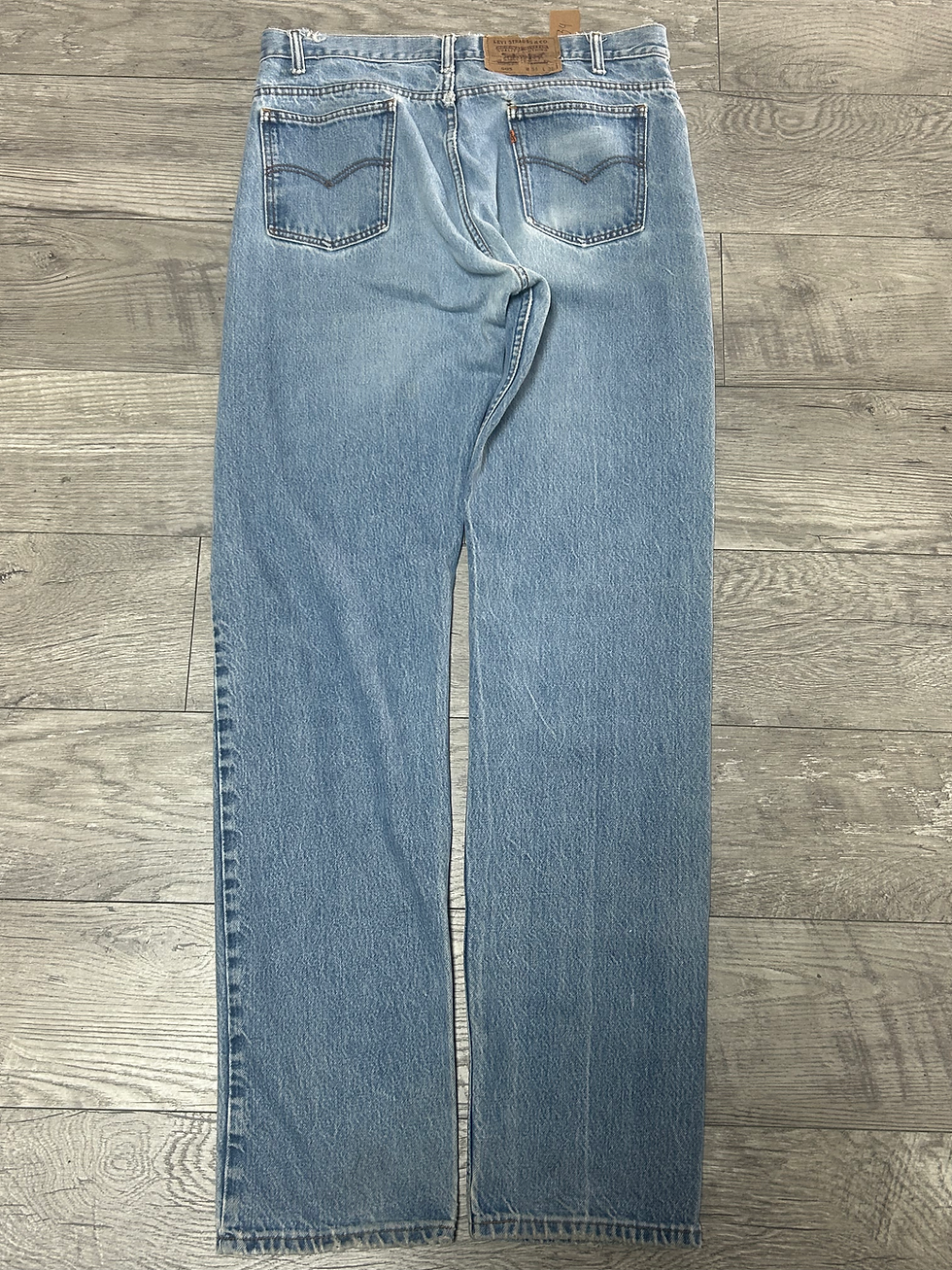 Thumbnail: Levi's 34X36 Light Wash Jeans