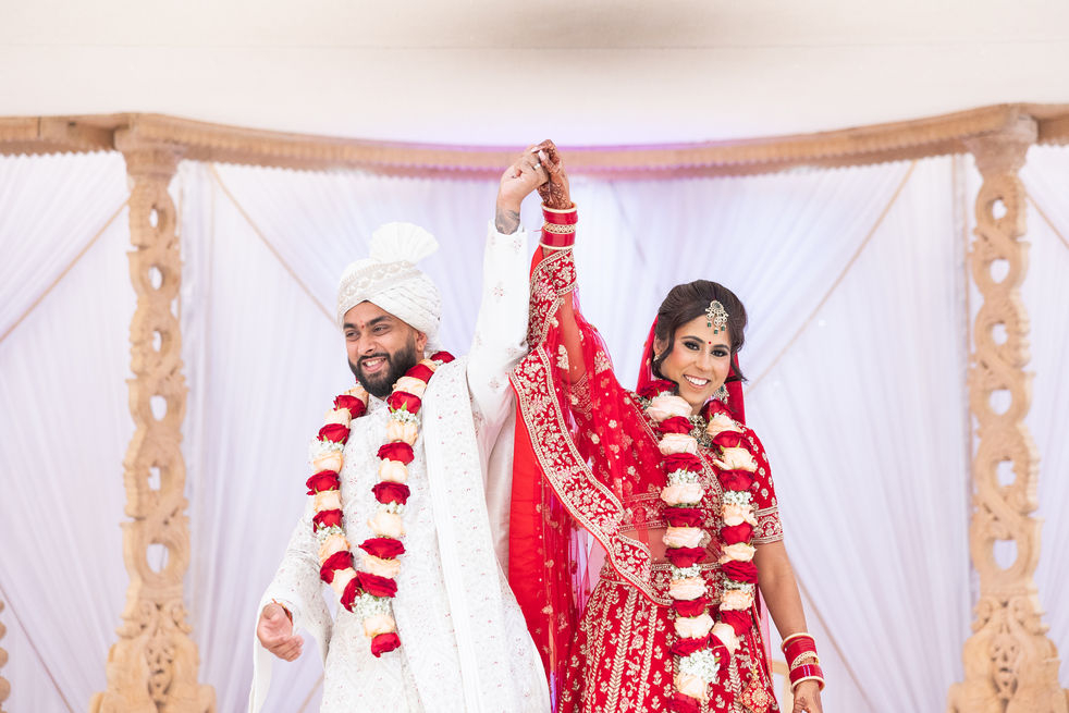 Hind bride and groom indian wedding