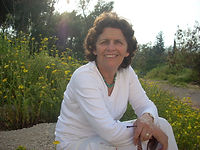 Sarah Glenn on rock.JPG