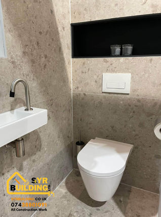 Bathroom (2).jpeg