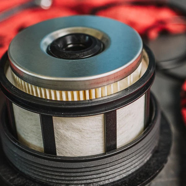 Ford 7.3L Powerstroke Fuel Filter w/ Cap 1999-2003