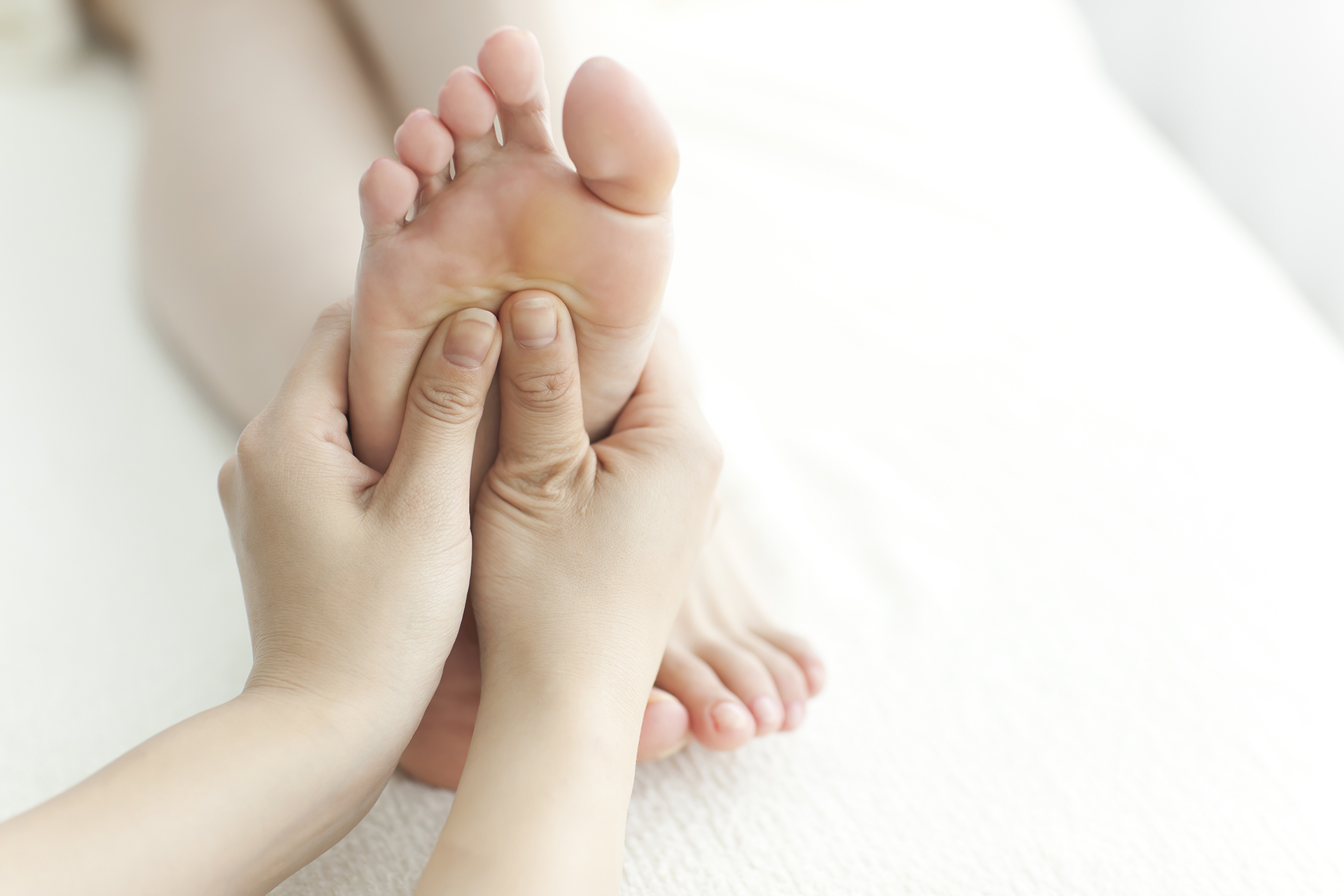 foot reflexology, solar plexus reflex