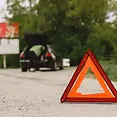 car-with-problems-red-triangle-warn-other-road-users.webp
