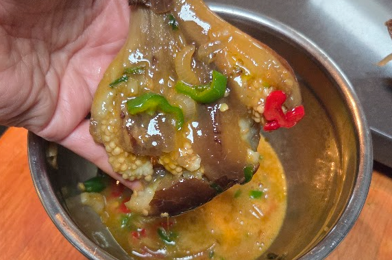 Serve with scallions and sauces