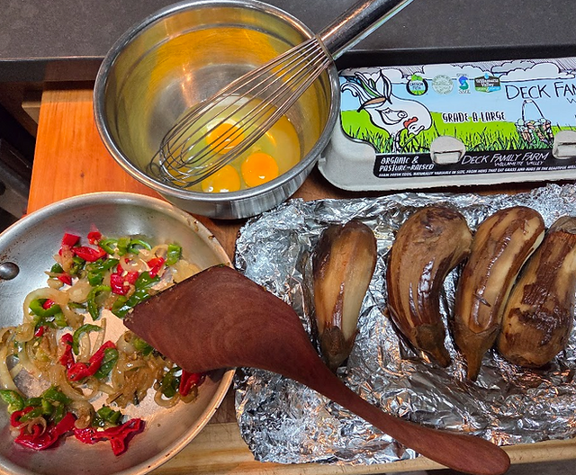 Serve with scallions and sauces