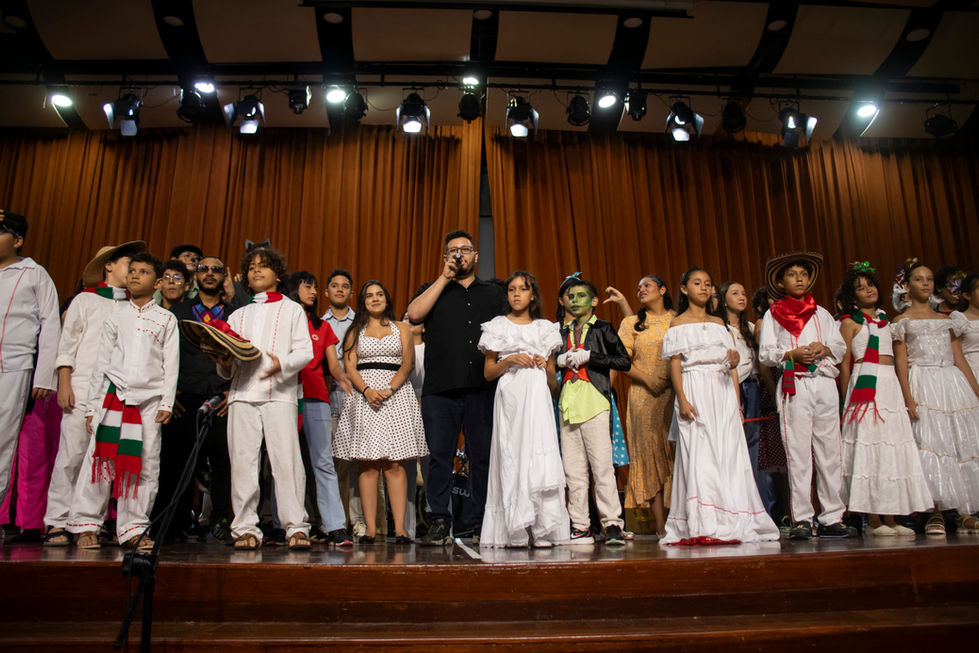 Colegio Italiano Galileo Galilei por AX Studios Agencia creativa