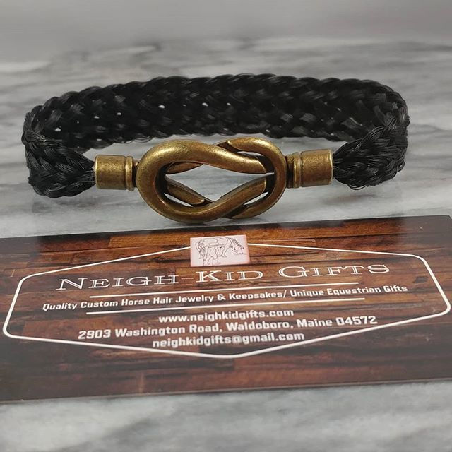 Thumbnail: horse hair bracelet
