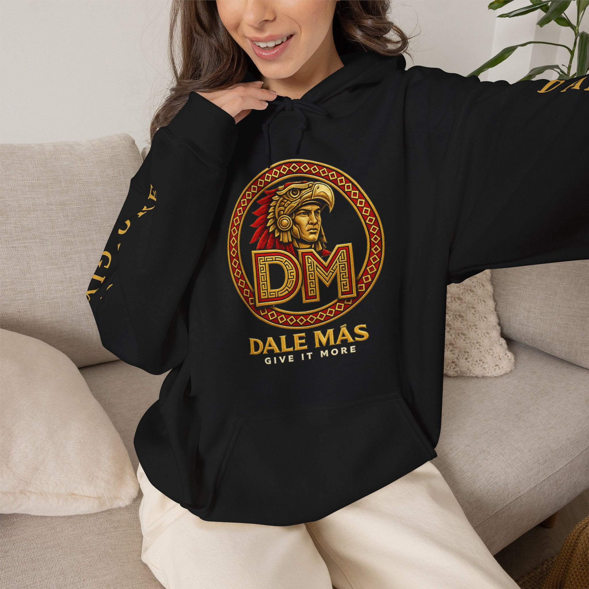Dale Más Red Feather Aztec Eagle Warrior "Give It More" Vintage Hoodie