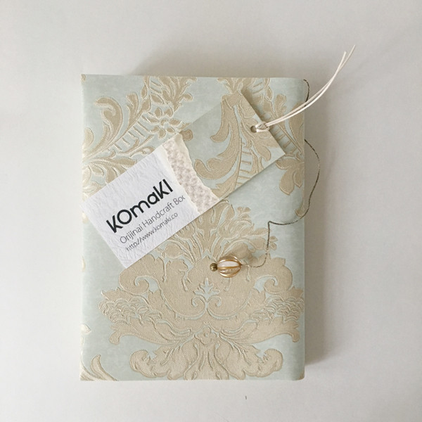 サムネイル： BOOK COVER MIMI DAMASK