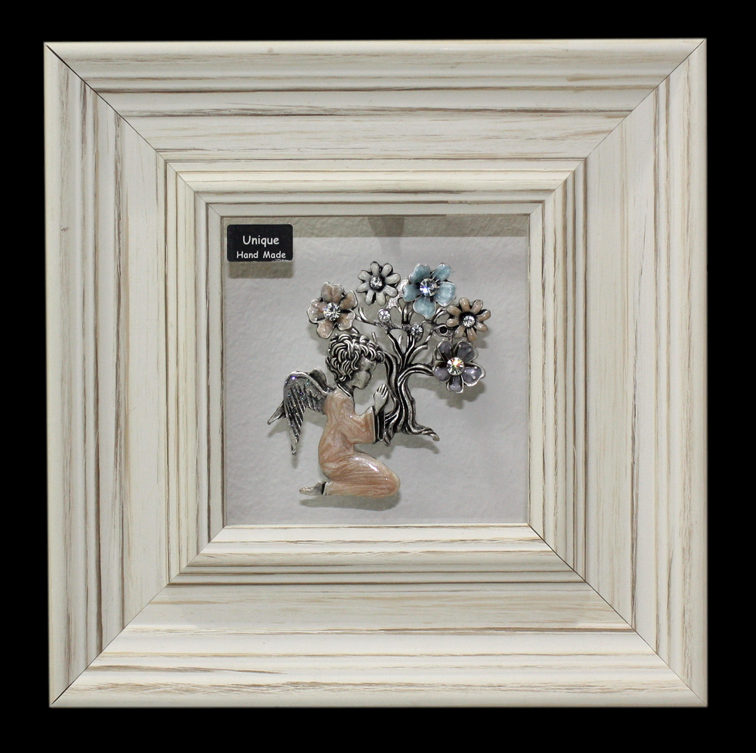 Anđeo i Buket Cvijeća