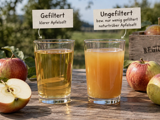 2 Gläser Saft im vergleich: naturtrüb vs. Klar