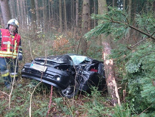Fahrzeugbergung zwischen Hürm und Maxenbach