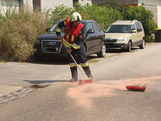 Ölspur in Thurnhofen
