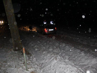 Fahrzeugbergung aus Feld