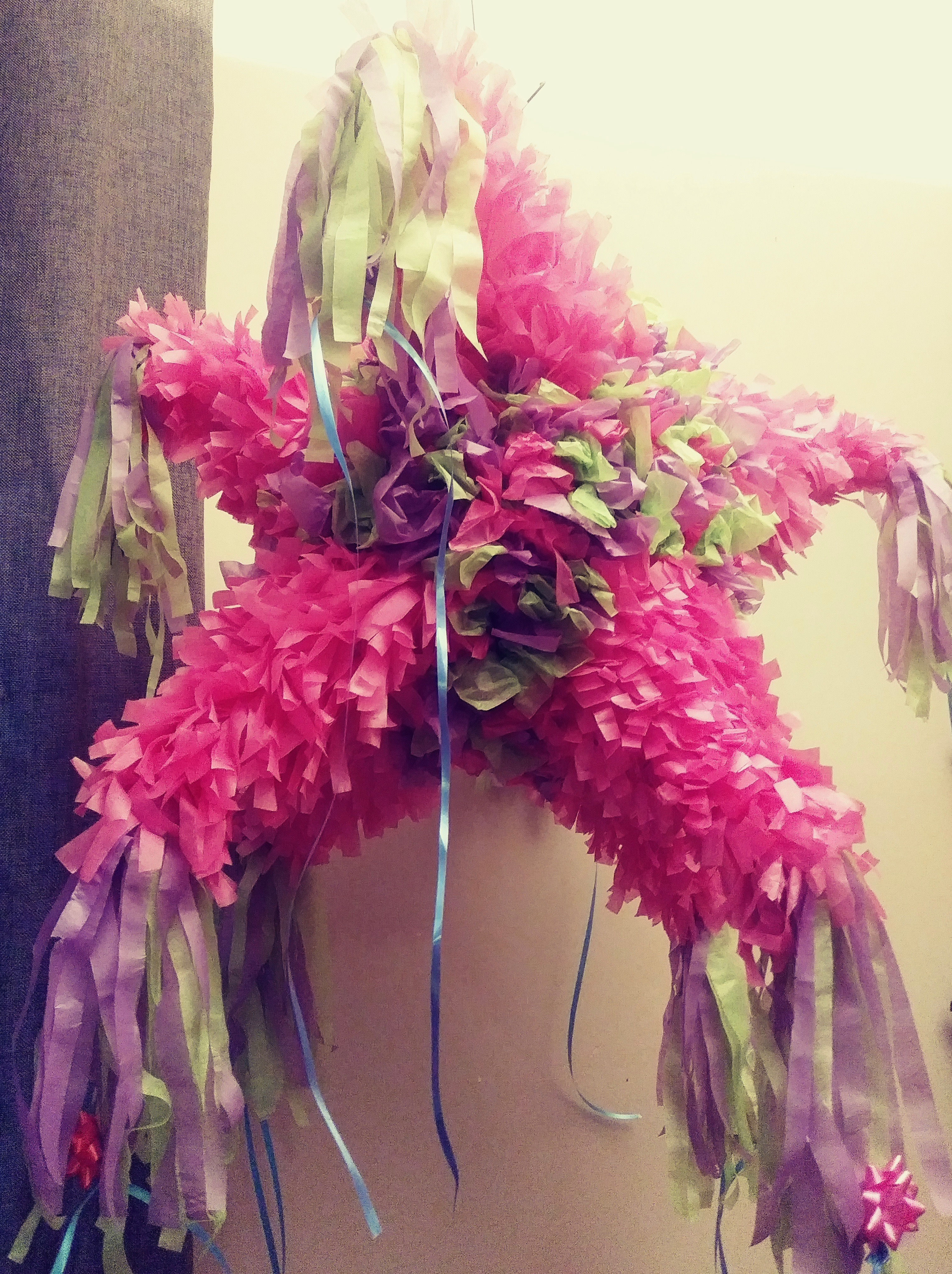 Medium star cone piñata