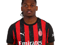 Leao: "Giocavo da infortunato, in una posizione non mia".