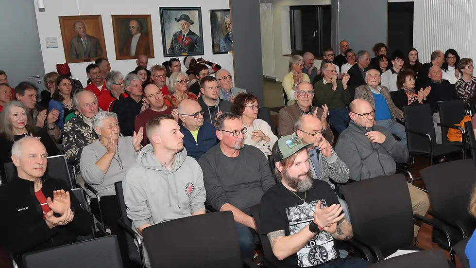 Besondere Ehrung der Gemeinde Unterkirnach - Berthold Frisch als einer der stillen Helden des Alltags vom Bürgermeister geehrt