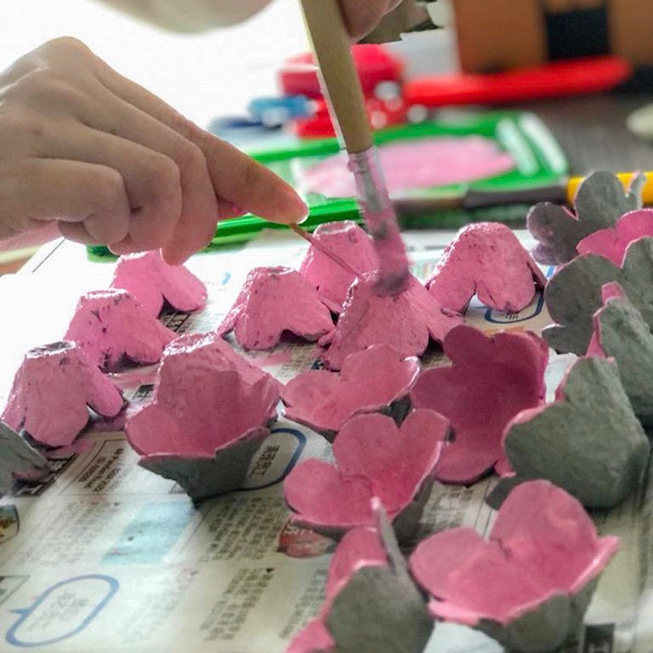 DIY a Cherry Blossom Wall Decor for Chinese New Year with WahSoSimple