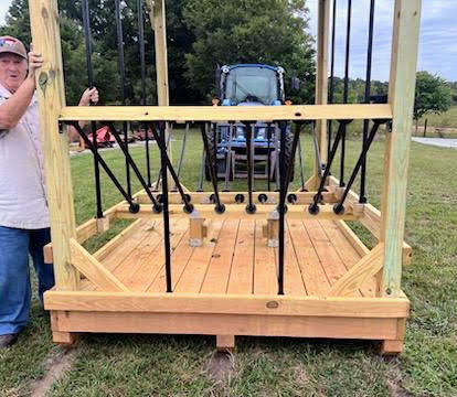 Thumbnail: Hay Feeder