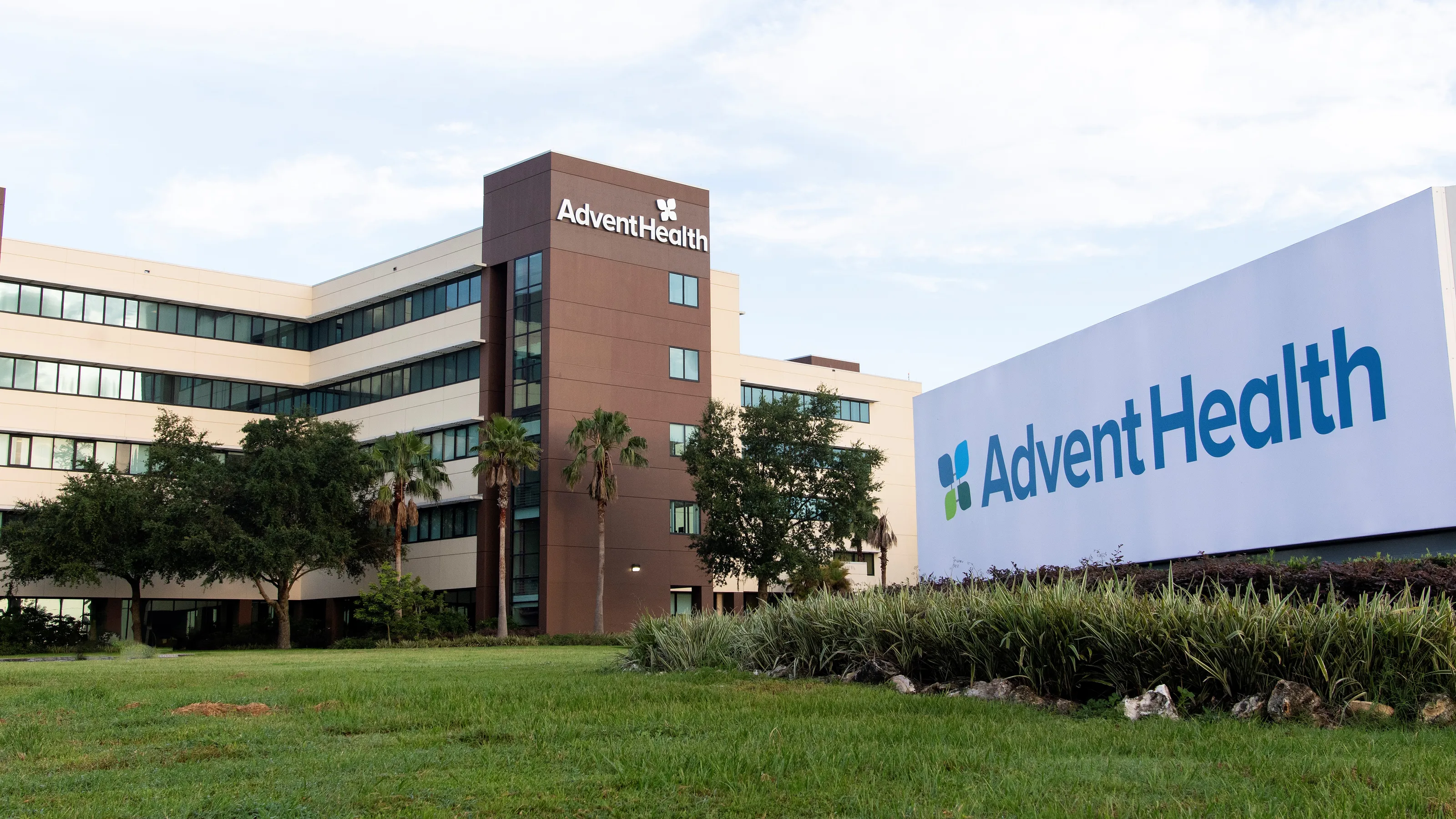 d26924aa-f81b-47cd-814e-81d0d4e6074a-AdventHealth_Heart_of_Florida2.webp