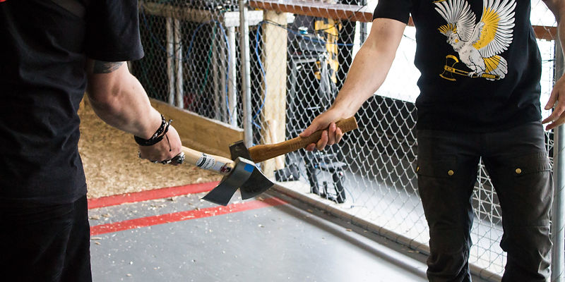 battle-axe-throwing-league-5_edited.jpg