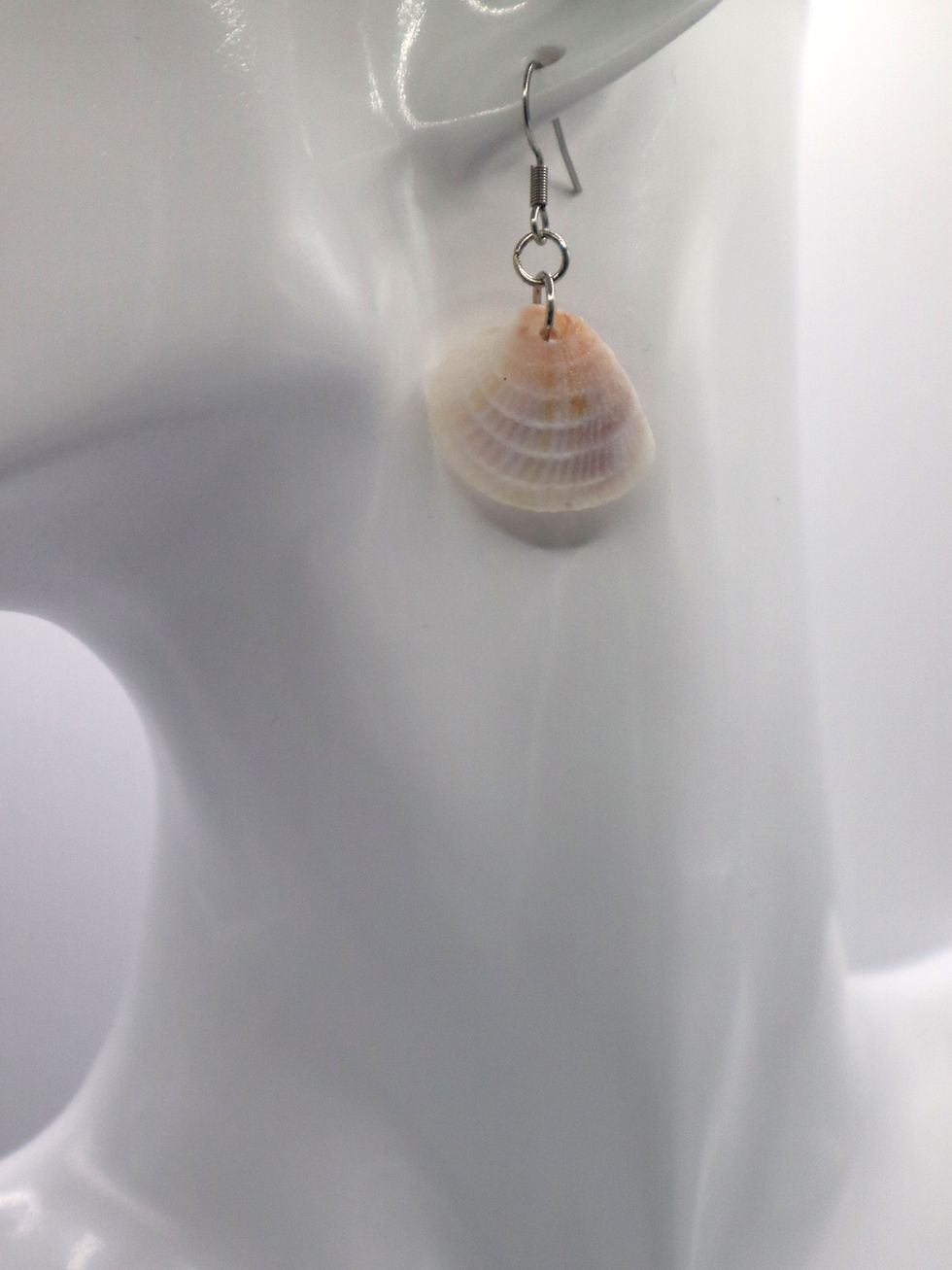 Thumbnail: Peach and White Clam Shell Earrings