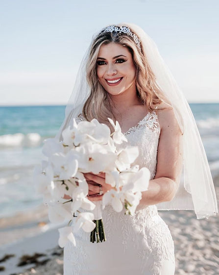Elegant bridal look for a destination wedding