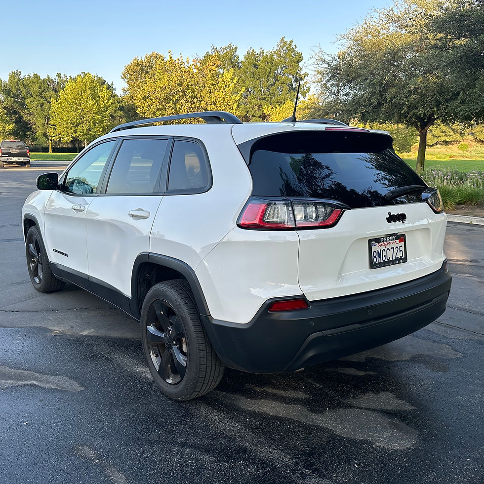 Thumbnail: 2019 Jeep Cherokee Latitude Plus - 83K miles - 1 owner