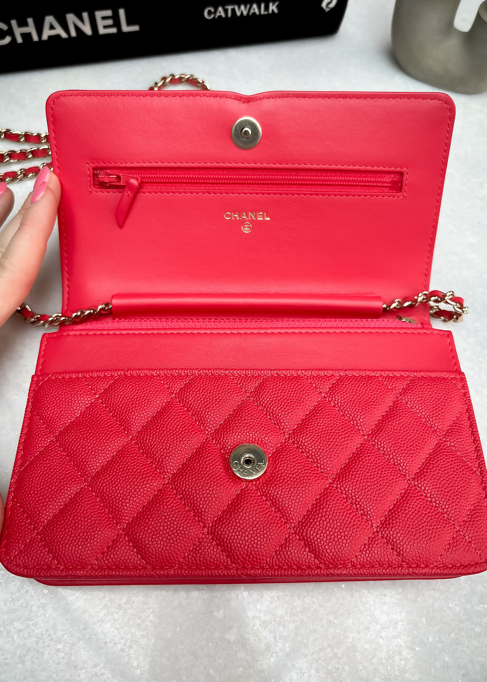 Thumbnail: Chanel Filagree Wallet on Chain in red caviar with champagne gold hardware