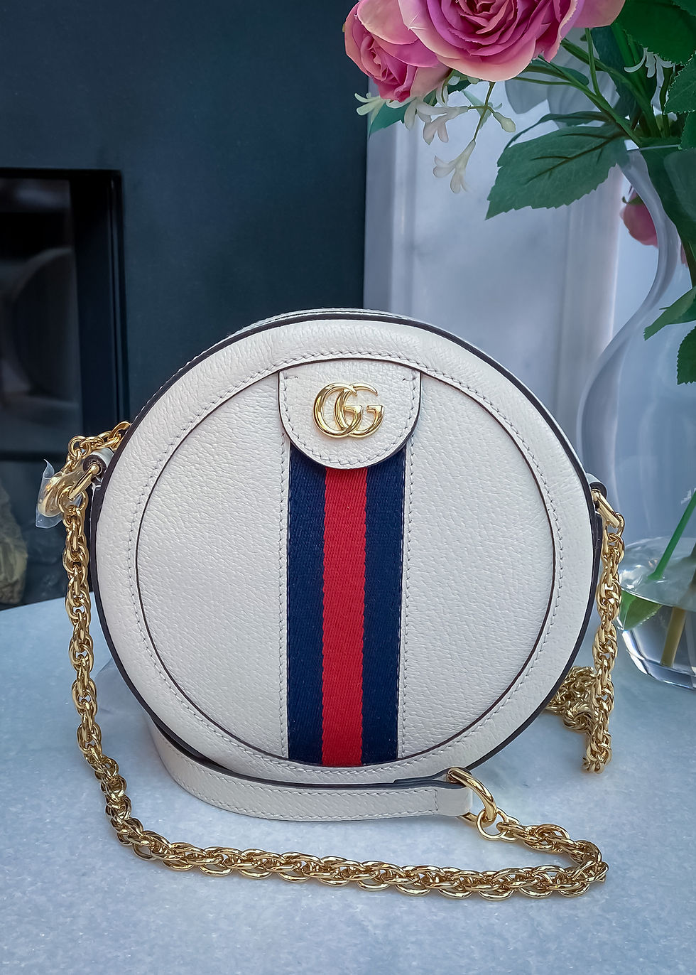 Thumbnail: Gucci Ophidia Mini Round Leather Shoulder Bag