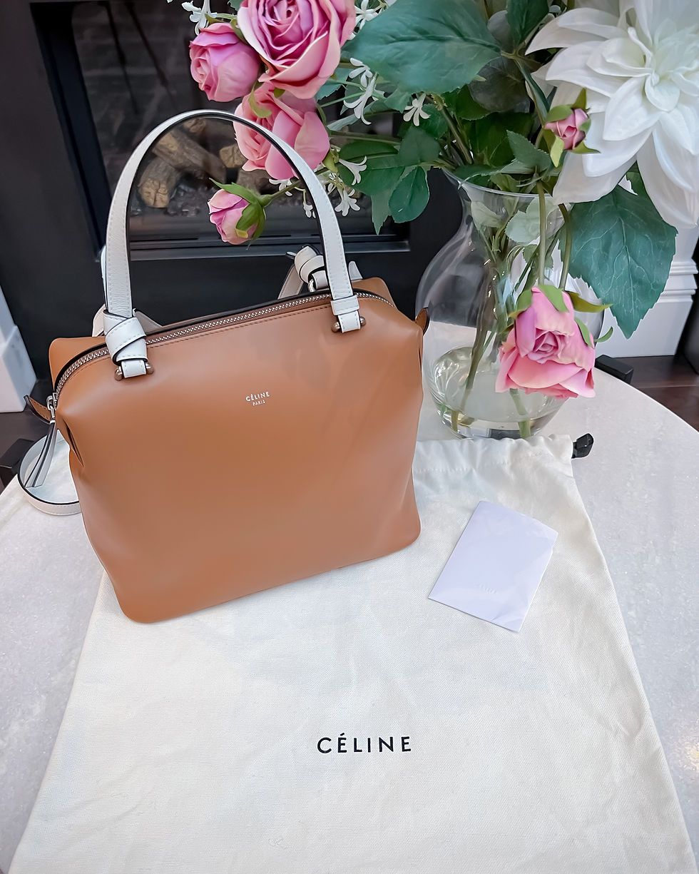 Thumbnail: Celine Soft Cube Bag Leather Small