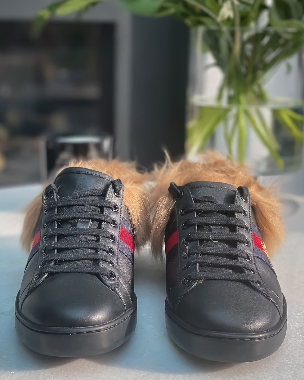 Thumbnail: Gucci Ace Bee Fur Lined Sneakers - Size 37.5