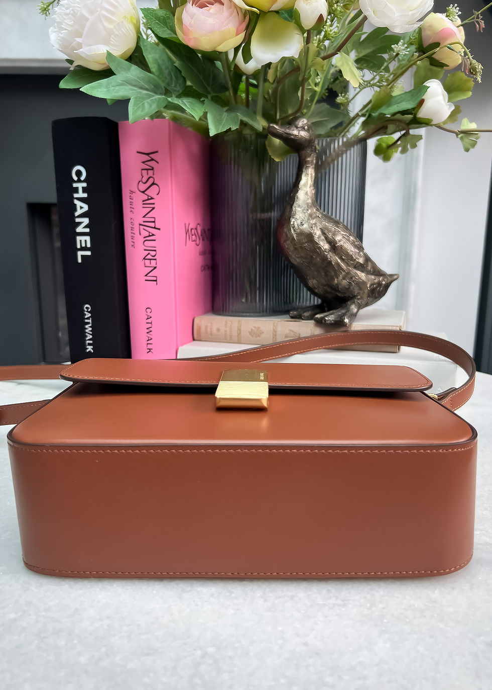 Thumbnail: Ateliers Auguste Monceau Crossbody Gold Edition  Tan Box Leather