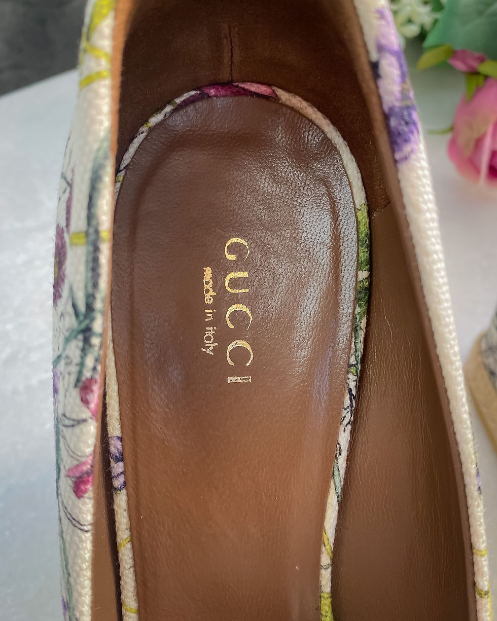Thumbnail: Gucci Charlotte Floral Infinity Horsebit Wedges