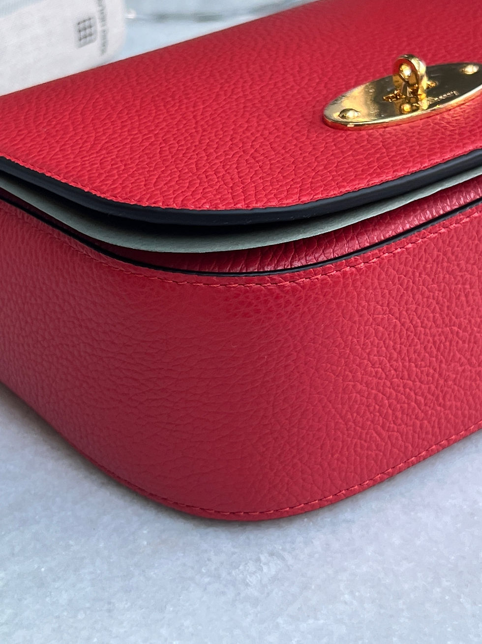 Thumbnail: Mulberry Small Darley Satchel with crossbody strap in red leather