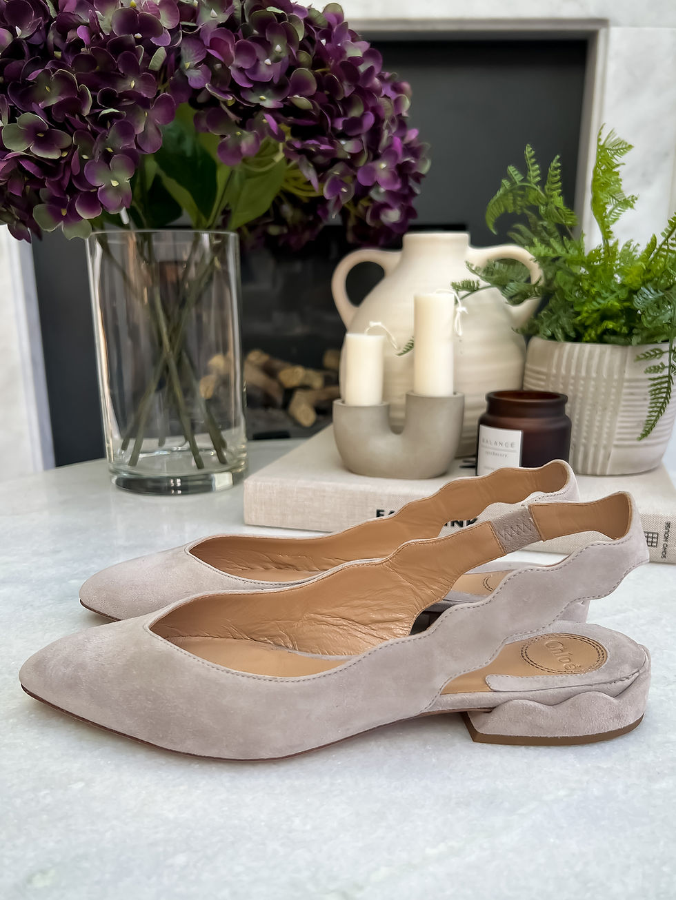 Thumbnail: Chloe Laurena Pale Grey Slingback Flats - size 37