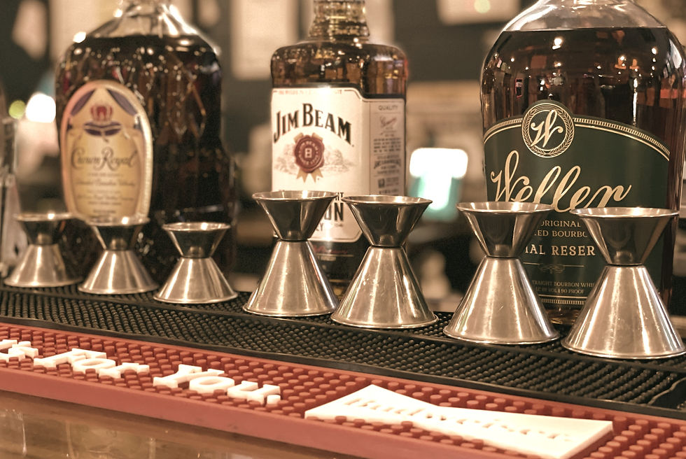 Food Louie's Bar & Grill Ness City