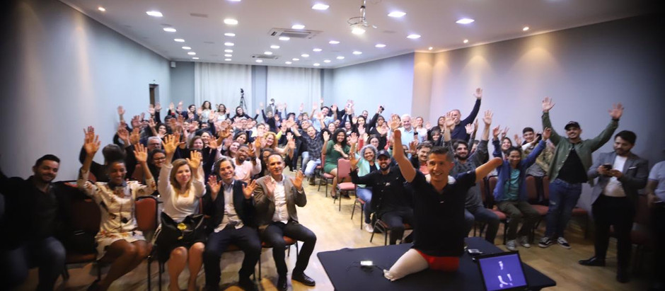 O importante não é vencer todos os dias, mas lutar sempre. Uma imagem vale mais que mil palavras.