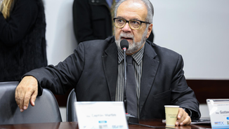 Combate à violência vicária avança na Assembleia