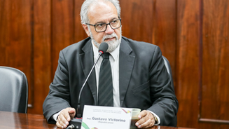 Deputado Victorino propõe reeducação para autores de violência doméstica