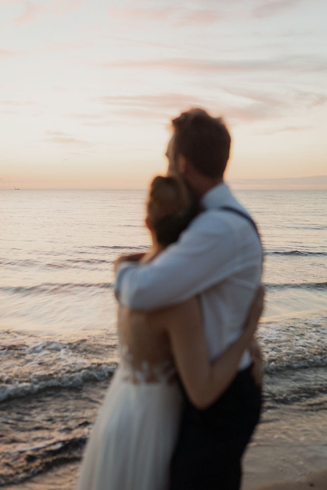 After-Wedding-Shooting am Meer in Rostock-Warnemünde