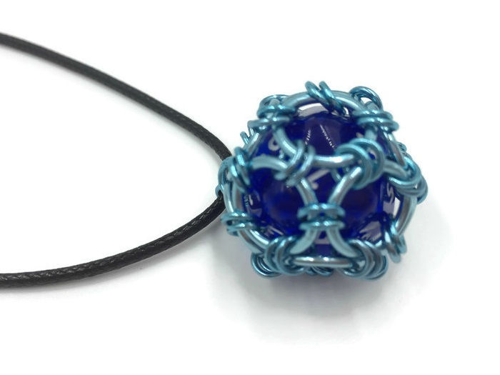 Thumbnail: Caged d20 Pendant