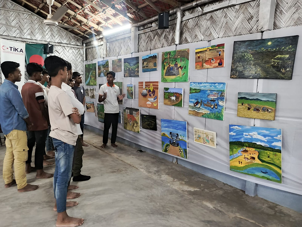 Exhibition at the Tika center in camp 16. © Enayet Khan
