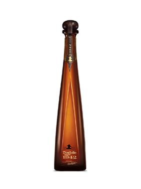 DON JULIO 1942 | Talli Drinks