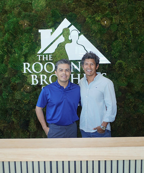 Jorge and Omero, The Roofing Brothers of Naples