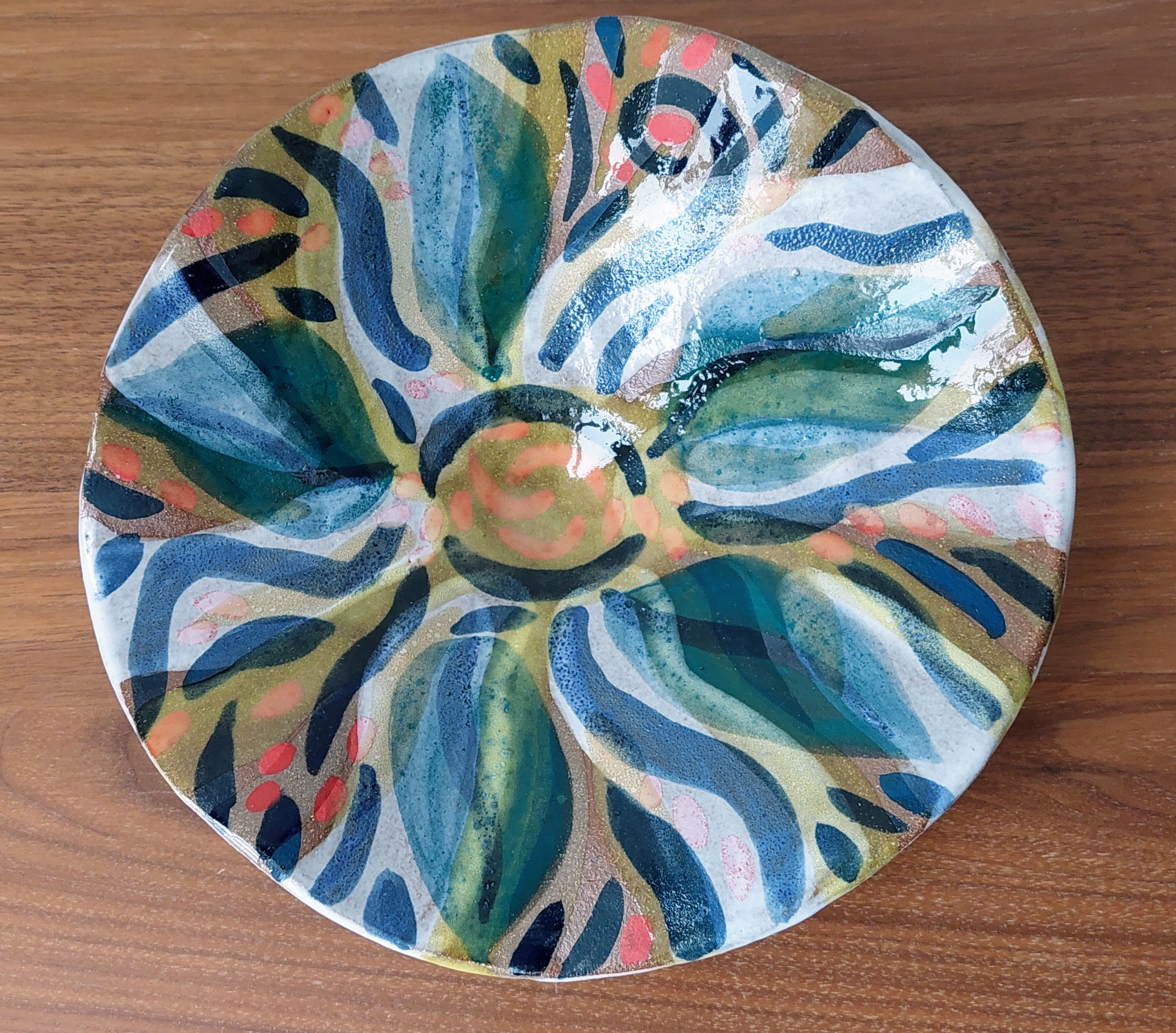 Floral Pattern Plate